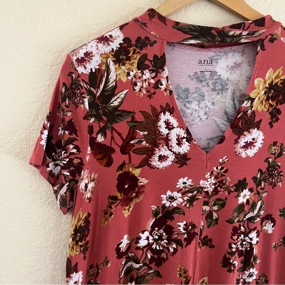Ana - Floral tunic Top size Large - Picture 2 of 9